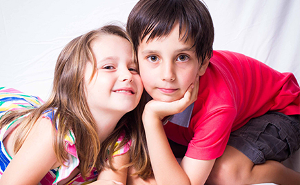 劉潭童裝加工提醒:童裝既要“貪靚”又要健康 劉潭童裝加工提醒:童裝既要“貪靚”又要健康