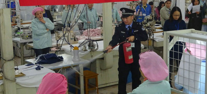 服裝貼牌加工:雙十一來了!淘寶購物車再重也不如消防安全重 服裝貼牌加工:雙十一來了!淘寶購物車再重也不如消防安全重