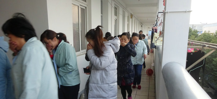 服裝貼牌加工:演習即實戰,安全是企業強盛固本之源 服裝貼牌加工:演習即實戰,安全是企業強盛固本之源