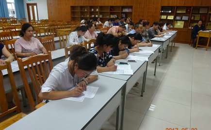 劉潭服裝召開第四次新員工入職培訓 劉潭服裝召開第四次新員工入職培訓