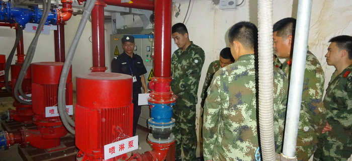 劉潭服裝聯合無錫北塘劉潭消防中隊進行消防演練