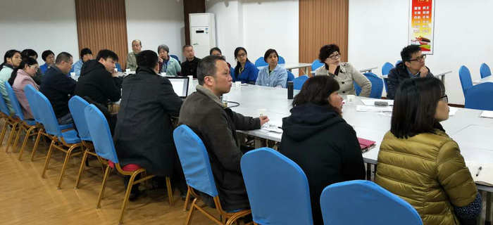 劉潭服裝召開ERP信息管理系統(tǒng)轉(zhuǎn)入流水線現(xiàn)場(chǎng)培訓(xùn)會(huì)議 劉潭服裝召開ERP信息管理系統(tǒng)轉(zhuǎn)入流水線現(xiàn)場(chǎng)培訓(xùn)會(huì)議