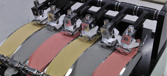 劉潭服裝嚴格把控服裝面料的甲醛含量(一) 劉潭服裝嚴格把控服裝面料的甲醛含量(一)