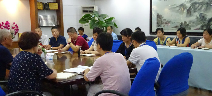 劉潭服裝近期召開落實安全生產工作小組會議 劉潭服裝近期召開落實安全生產工作小組會議