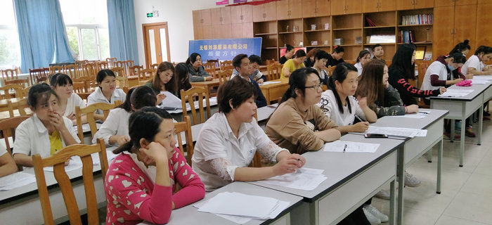 劉潭服裝舉辦第七次新員工入職培訓會議 劉潭服裝舉辦第七次新員工入職培訓會議