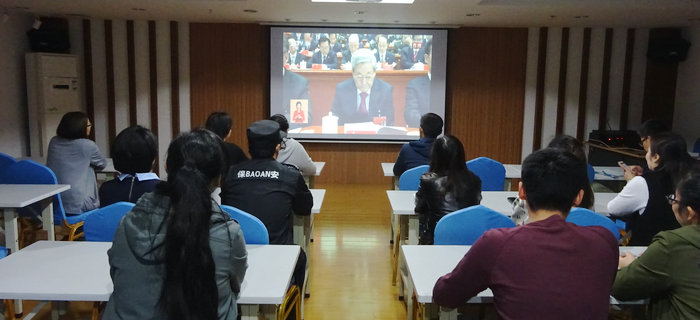 厲害了，我的祖國！劉潭服裝和你一起看十九大……