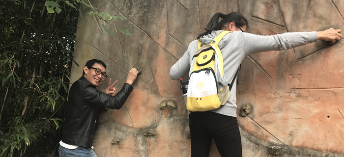 金秋十月，劉潭服裝團支部組織團員前往馬山野外踏青