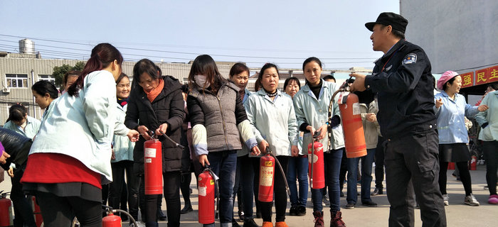 劉潭服裝圓滿舉辦十六屆二次職工消防運動會 劉潭服裝圓滿舉辦十六屆二次職工消防運動會