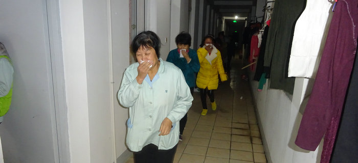 劉潭服裝員工夜間宿舍應急逃生疏散演練獵影