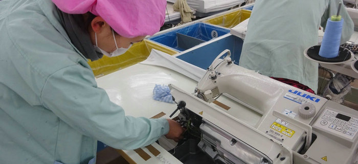 劉潭服裝服裝車間進行機械“大保養”,過干凈安全的新年 劉潭服裝服裝車間進行機械“大保養”,過干凈安全的新年