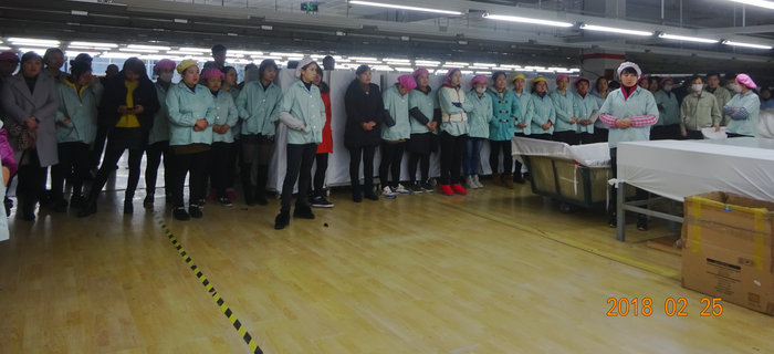 劉潭服裝安全管理員深入車間進行節(jié)后復(fù)工安全生產(chǎn)教育培訓(xùn) 劉潭服裝安全管理員深入車間進行節(jié)后復(fù)工安全生產(chǎn)教育培訓(xùn)