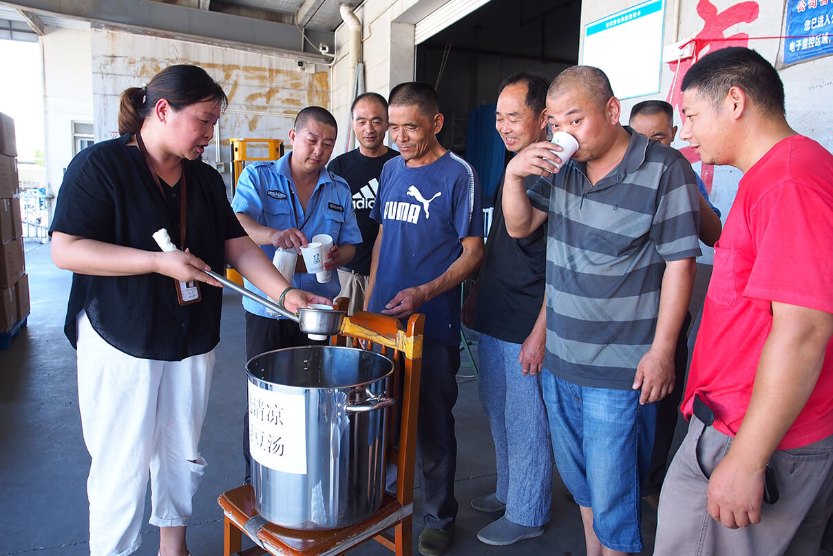 6 劉潭服裝夏季送清涼