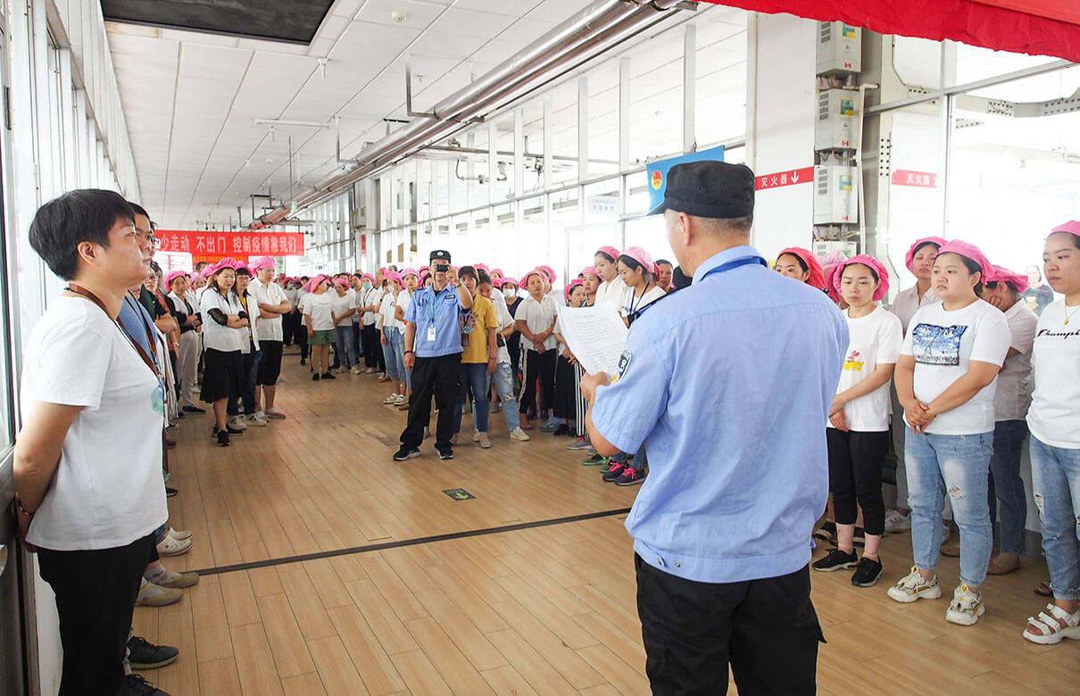 02 劉潭服裝雙節(jié)節(jié)前教育