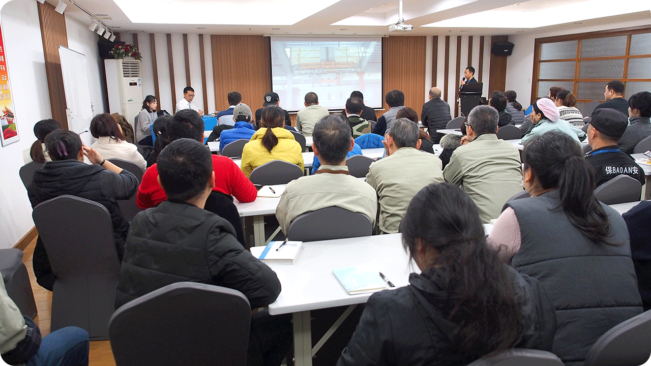 劉潭服裝廠:打造服裝智能化柔性制造工廠 劉潭服裝廠:打造服裝智能化柔性制造工廠