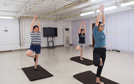 劉潭服裝廠豐富員工活動,增強凝聚力 劉潭服裝廠豐富員工活動,增強凝聚力