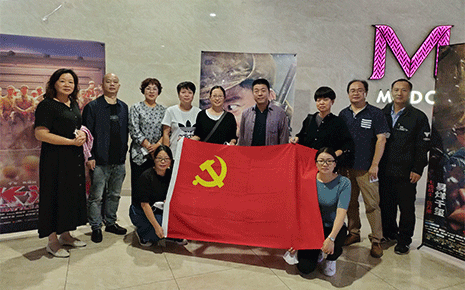 劉潭服裝廠組織觀影《長津湖》