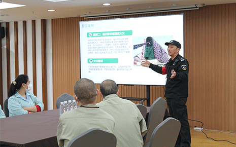 劉潭服裝廠開展宿舍安全培訓(xùn)，保障員工人身安全