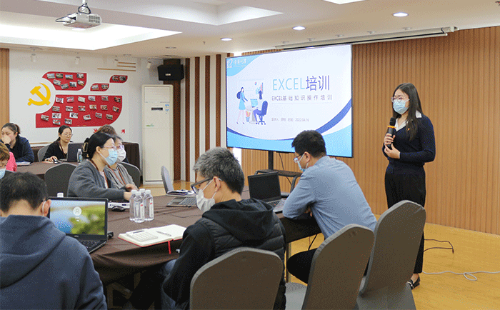 劉潭服裝廠開展辦公軟件技能專題培訓