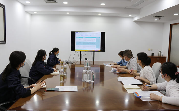 4 歡迎南京海關講師蒞臨劉潭服裝廠指導