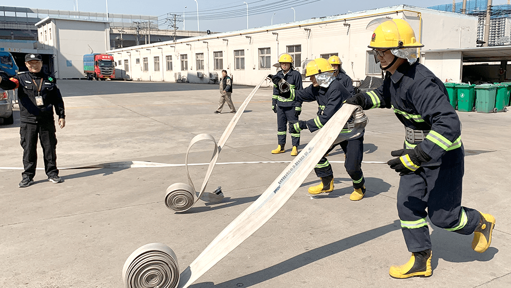 劉潭服裝微型消防站消防員春季消防演練 劉潭服裝微型消防站消防員春季消防演練