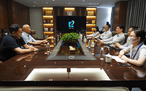 銀行進企業 金融助發展——熱烈歡迎江蘇銀行領導走訪調研劉潭服裝 銀行進企業 金融助發展——熱烈歡迎江蘇銀行領導走訪調研劉潭服裝