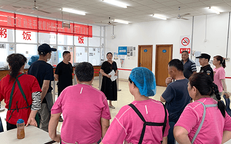 規范操作 強化安全——劉潭服裝開展食堂安全操作培訓