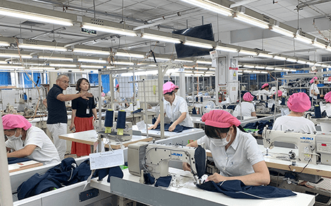 劉潭服裝:熱烈歡迎日本重要客戶到我司進行參觀考察 劉潭服裝:熱烈歡迎日本重要客戶到我司進行參觀考察