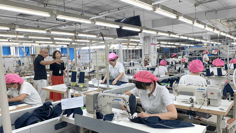 劉潭服裝歡迎日本客戶參觀考察 劉潭服裝歡迎日本客戶參觀考察