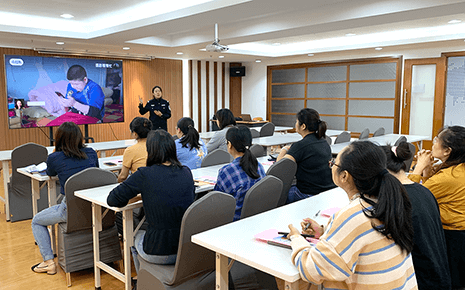 劉潭服裝:反詐宣傳進企業,警企共筑“防火墻” 劉潭服裝:反詐宣傳進企業,警企共筑“防火墻”