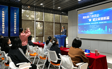 劉潭服裝參加商會“民營企業服務季”活動 劉潭服裝參加商會“民營企業服務季”活動