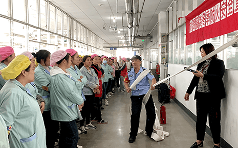 冬季消防警鐘長鳴 劉潭服裝防患未“燃” 冬季消防警鐘長鳴 劉潭服裝防患未“燃”