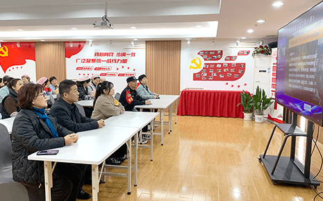 劉潭服裝:扎實上好復工復產“開工課” 劉潭服裝:扎實上好復工復產“開工課”