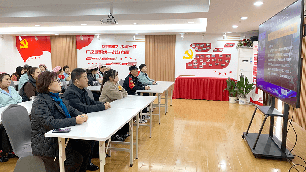 劉潭服裝扎實上好復工復產開工課 劉潭服裝扎實上好復工復產開工課