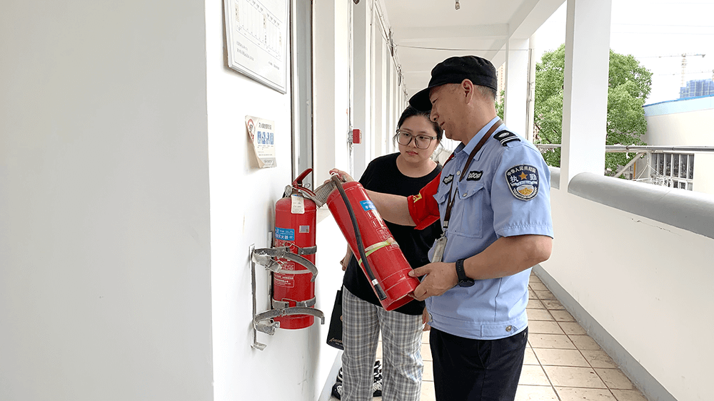 劉潭服裝開展宿舍安全檢查 劉潭服裝開展宿舍安全檢查