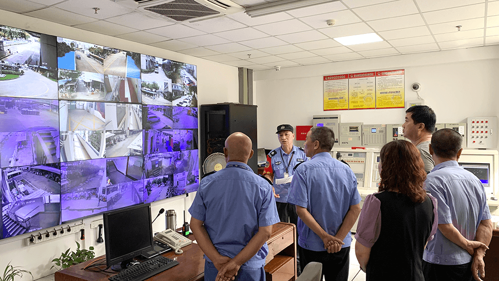 劉潭服裝組織安全員進(jìn)行安全教育培訓(xùn) 劉潭服裝組織安全員進(jìn)行安全教育培訓(xùn)