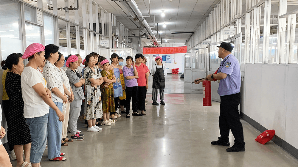 劉潭服裝開展消防安全培訓(xùn) 劉潭服裝開展消防安全培訓(xùn)