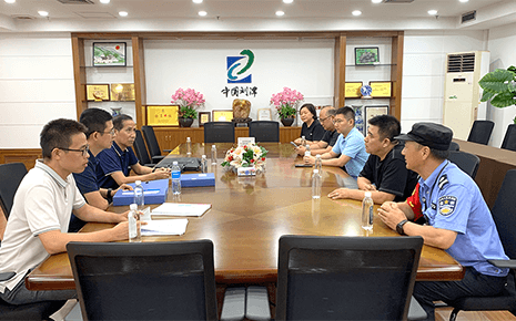 市安全生產(chǎn)督導(dǎo)組到劉潭服裝進(jìn)行安全檢查 市安全生產(chǎn)督導(dǎo)組到劉潭服裝進(jìn)行安全檢查