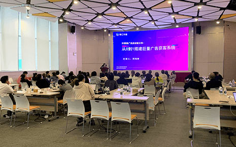 視播時代:劉潭服裝學習創新增長新知識 視播時代:劉潭服裝學習創新增長新知識