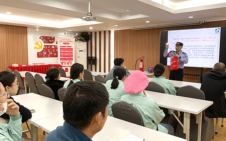 劉潭服裝新員工入職：開啟培訓計劃