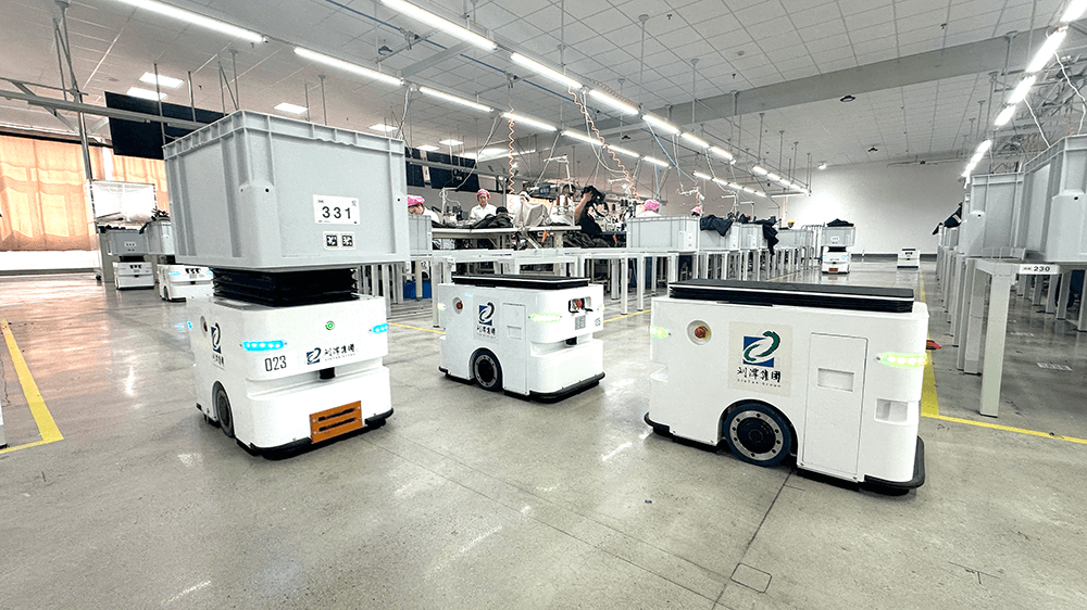 劉潭服裝數(shù)智賦能:車間煥新生 劉潭服裝數(shù)智賦能:車間煥新生