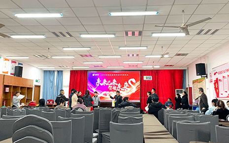 劉潭服裝：年會進入倒記時