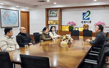 工商聯走進劉潭服裝,共話發展新篇章 工商聯走進劉潭服裝,共話發展新篇章