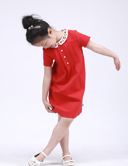 繡花領針織連衣裙